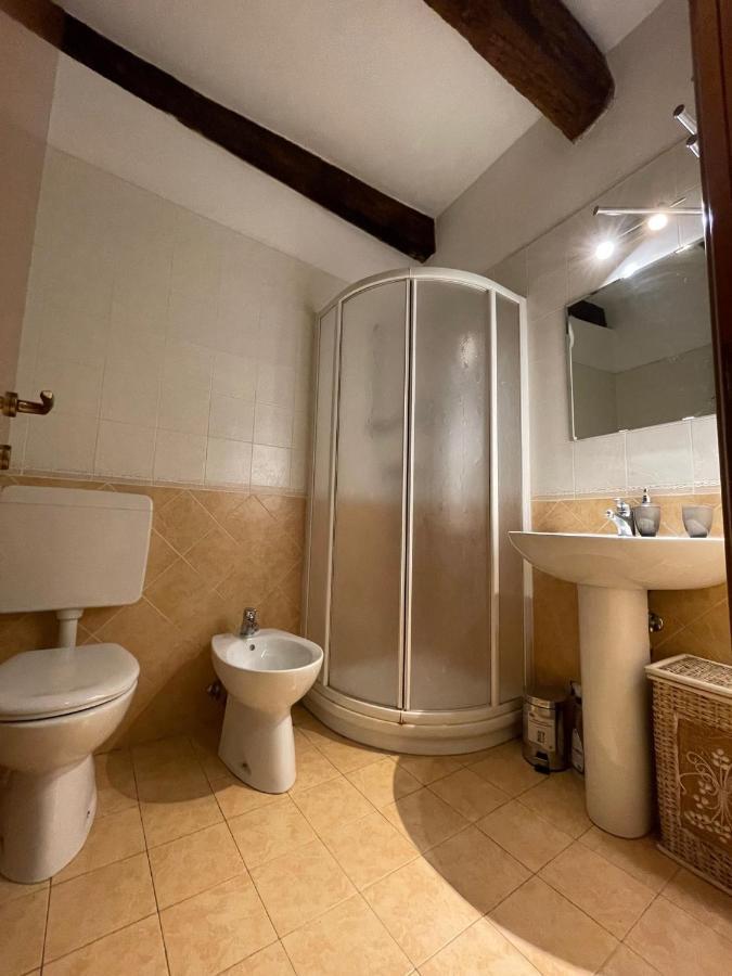 Apartamento La Casa Degli Zii Ferrara Exterior foto